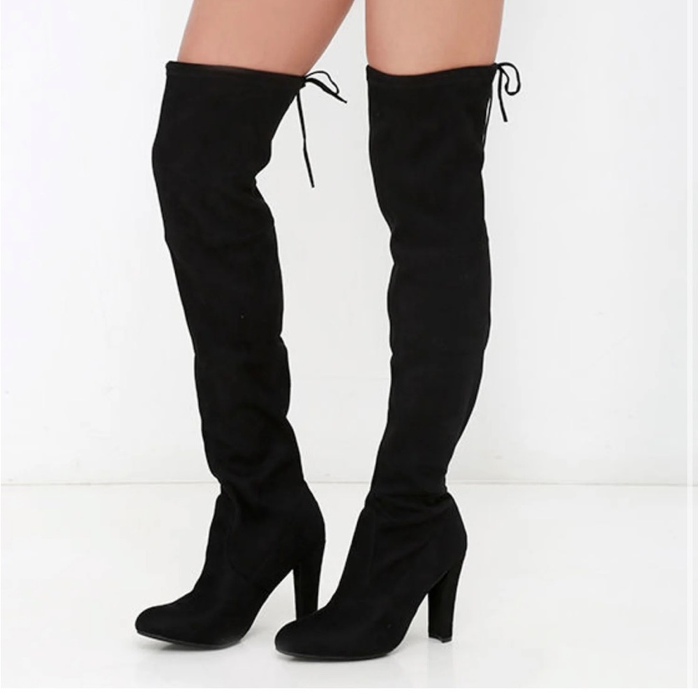 Steve Madden Gorgeous Black Suede Over the Knee Boots, Size 7.5, NWT